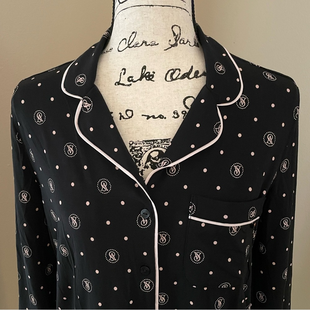 Victoria’s Secret Pajama Top